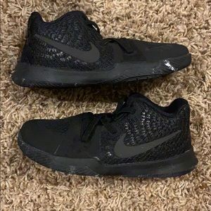 Boys Nike shoes. Size 10.